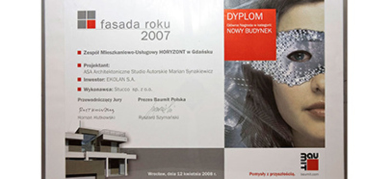 Fasada+Roku+2007.jpg